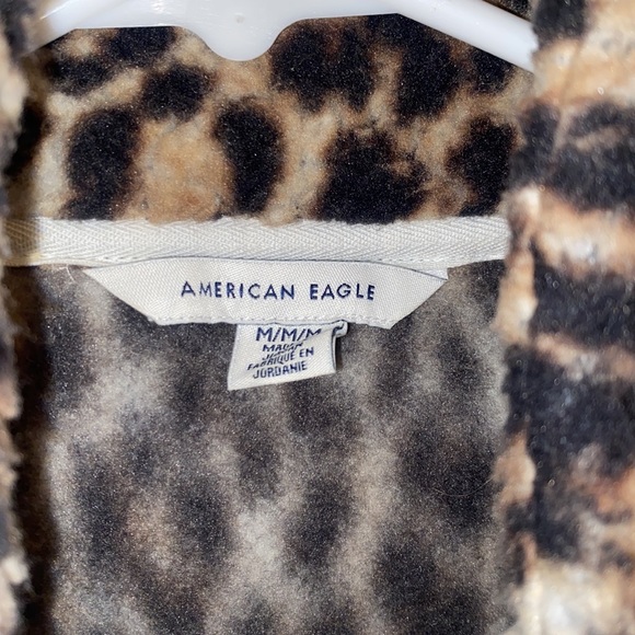 Lightly worn jacket - Picture 4 of 4